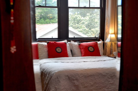 Graceburn Gardens - Hotel VIC 6