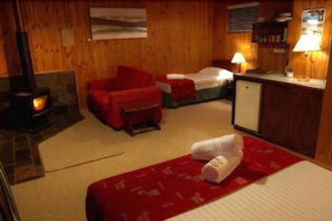 Granite Belt Brewery Retreat - Hotel VIC 5