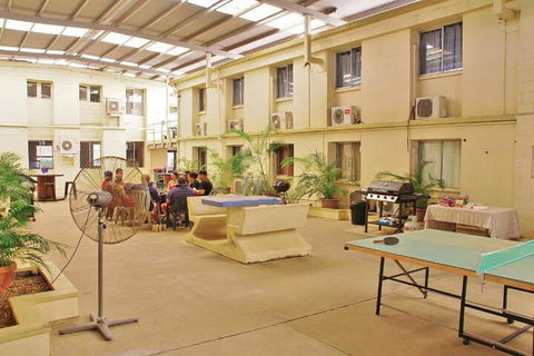 Accommodation At Isa - Hotel VIC 2