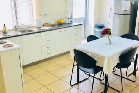 Accommodation At Isa - Hotel VIC 5