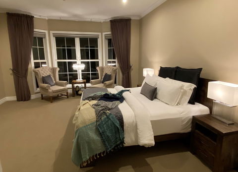 Kerami Manor - Hotel VIC 5