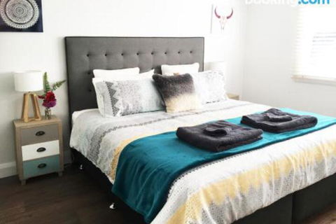 Audreys Nowra - Hotel VIC 5