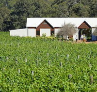 Vineyard Cottage at Upper Reach Winery - Hotel VIC