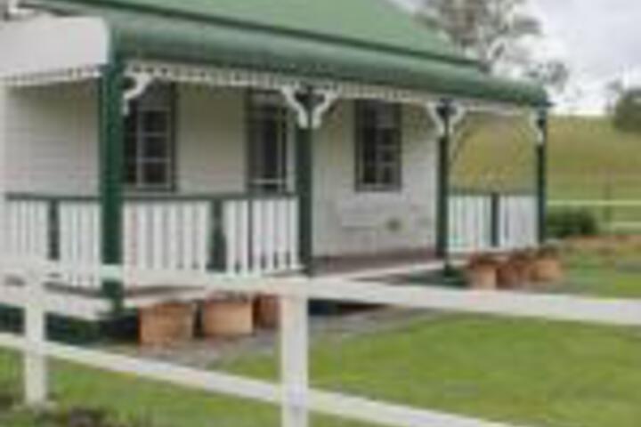 Afterlee NSW Hotel VIC