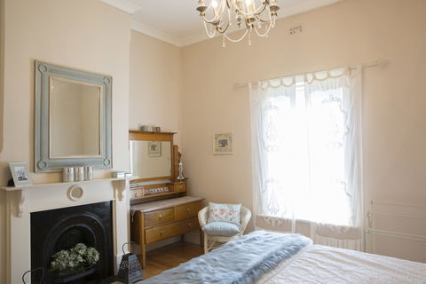 Azalea Cedar-Rose Villa - Hotel VIC 5