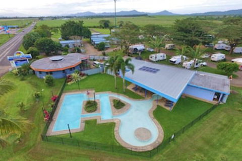 August Moon Caravan Park - Hotel VIC 0