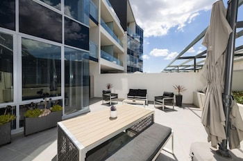Accommodate Canberra - Lakefront - Hotel VIC 6