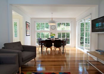 Strahan House - Hotel VIC 4
