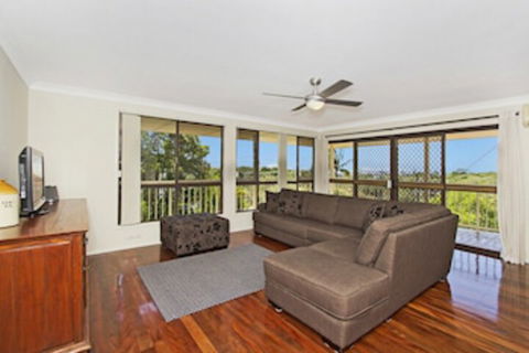 KINGSCLIFF HOLIDAY HOME On The HILL SYDS VIEW - Hotel VIC 0