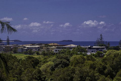 KINGSCLIFF HOLIDAY HOME On The HILL SYDS VIEW - Hotel VIC 2