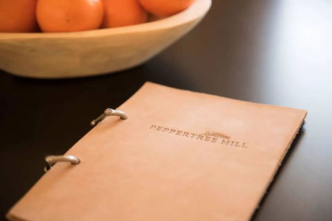 Peppertree Hill Luxury Farm Accomodation - Hotel VIC 1