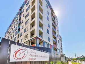 Melbourne Knox Central Apartment Hotel
