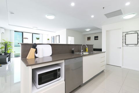 Penthouse Near Airport & CBD - Hotel VIC 3