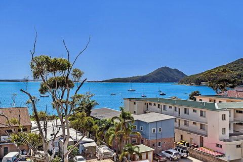 The Shoal Apartments Unit 504 / 4 8 Bullecourt Street - Hotel VIC 1