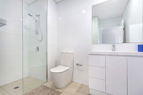 The Shoal Apartments Unit 504 / 4 8 Bullecourt Street - Hotel VIC 3