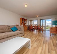 Ocean Avenue 55 - Hotel VIC