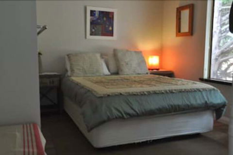 Bettenay Loft Spa Apartment & Lakeview Chalets - Hotel VIC 2