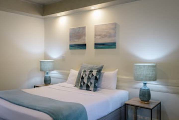 Rosebud VIC Hotel VIC