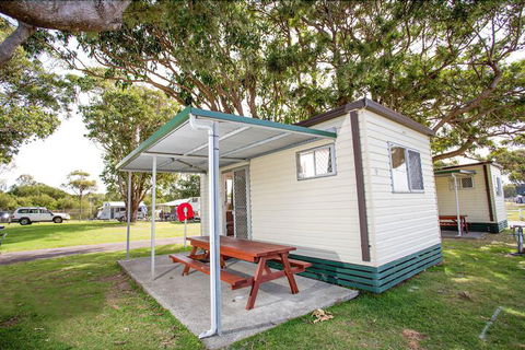 Reflections Holiday Parks Hawks Nest - Hotel VIC 4