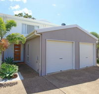 Alexandra Apartments - Hotel VIC