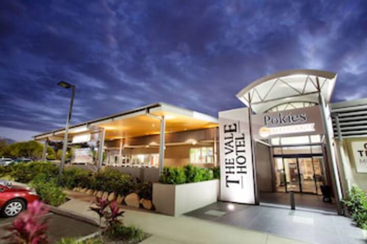 Aitkenvale QLD Hotel VIC