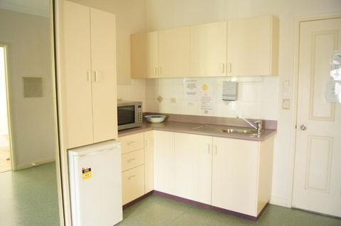 Accommodation On Denham - Hotel VIC 5