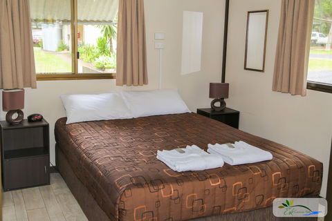 Esk Caravan Park & Motel - Hotel VIC 5