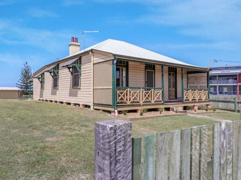 Yamba Pilot Cottage 2 Pets Welcome Close To Beach - Hotel VIC 5