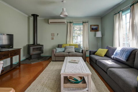 Prues Cottage Well Appointed Family Getaway - Hotel VIC 6