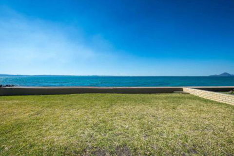 Alcheringa Unit 1 / 32 Sandy Point Road - Hotel VIC 4