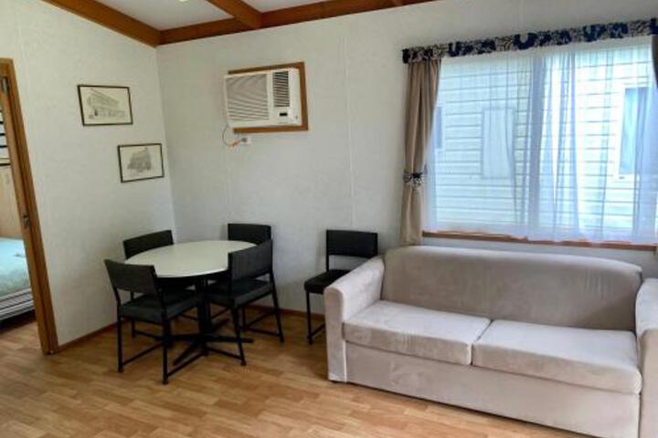 Harston ACT Hotel VIC