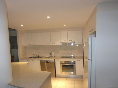 Twin Pines 301 CBD Location - Hotel VIC 3