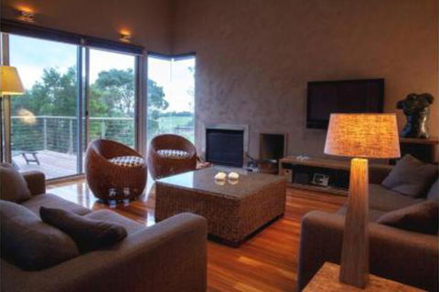 THE Lake House - Surf Side - Hotel VIC 2