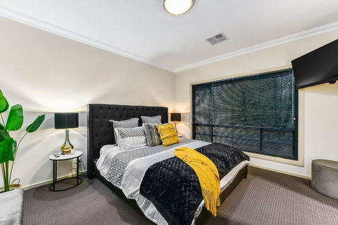 Accommodation On Lansell 2 - Hotel VIC 4