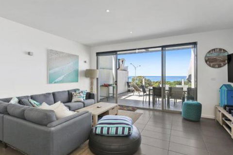 WATERFRONT SEVEN In The Heart Of Lorne - Hotel VIC 5