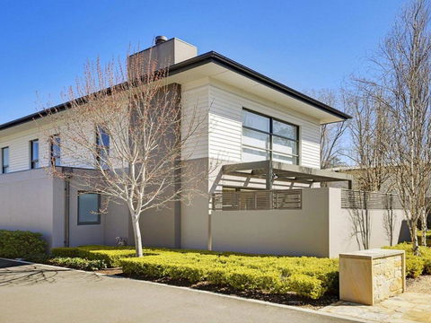 Arum 4 Heritage Park Contemporary & Timeless - Hotel VIC 5