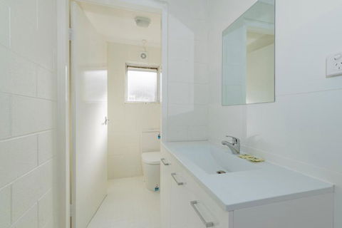 4 Bedroom House Hobart CBD Free Parking - Hotel VIC 1