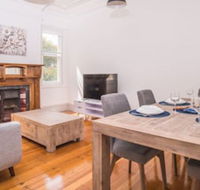 Beautiful Pre-loved Ashfield 4 Bedroom Home - Hotel VIC