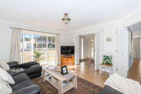 Macleay Street 23 Narrawallee - Hotel VIC 0