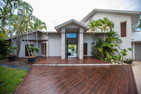 Absolute Lakefront Port Douglas - Hotel VIC 7