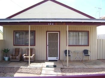 Aussie Bacon & Eggs Cottages - Hotel VIC 0