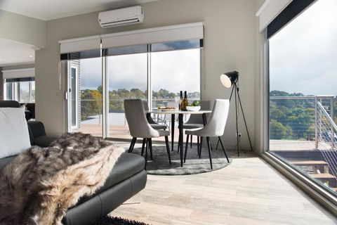 Amelia - Hotel VIC 1