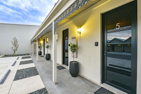 Aloha Central Premium Studios - Hotel VIC 1