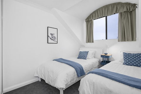 HOLT1 Crows Nest Holtermann Street - Hotel VIC 2