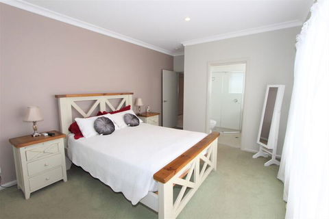 Riverview 2 - Hotel VIC 5