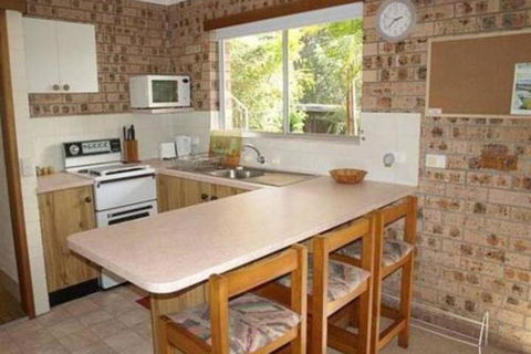 ANCHORAGE 1 - Hotel VIC 1