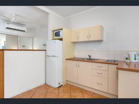 Absolute Beachfront With Million Dollar Views - Hotel VIC 1