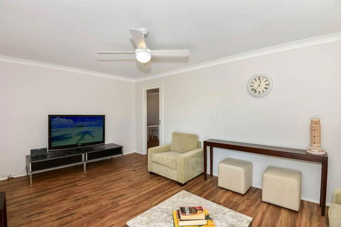 The Noraville House Large Family Home - Hotel VIC 4