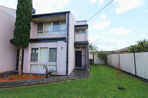 Alloway - Hotel VIC 1