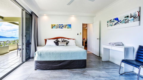 Poinciana 101 3 Bedroom Renovated Spacious 3 Bedroom Central Location With Golf Buggy - Hotel VIC 6